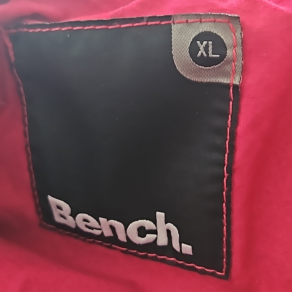 Bench Geometric Light Jacket with Hidden Hood - XL - Picture 13 of 13